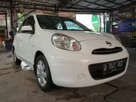 Nissan March 1.2 L AT 2012 istimewa