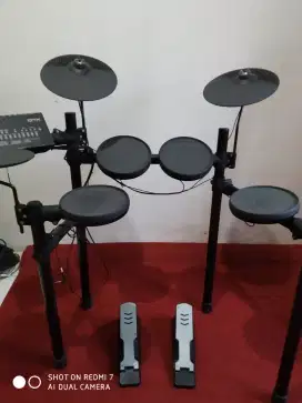 Drum electric yamaha dtx 4