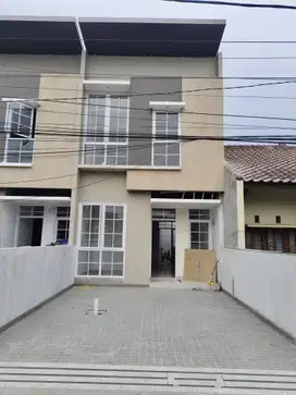 Rumah baru arcamanik cisaranten