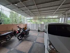 DIJUAL RUMAH MEWAH 2LT SEMI FURNISH LOKASI PREMIUM DEKAT JALAN RIAU