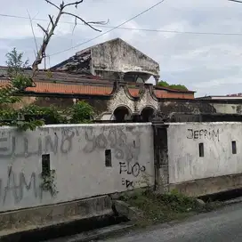 Dijual tanah beserta bangunan tua 516 m2