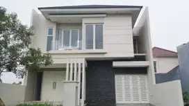 RUMAH WOODLAND CITRALAND MINIMALIS BARU GRES dekat pasar Citraland, ko