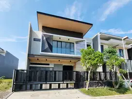 RUMAH WATERFRONT CITRALAND BARU GRES dekat Citraland CBD, Universitas