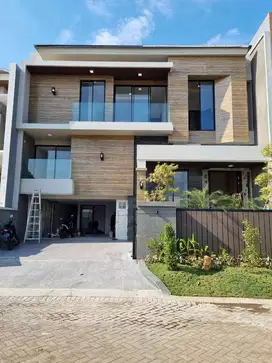 RUMAH WATERFRONT CITRALAND BARU GRES MEWAH dekat Univ Citraland CBD