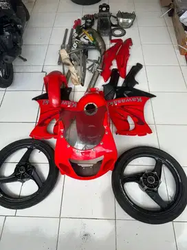 Jual sepaket spare part ninja rr old