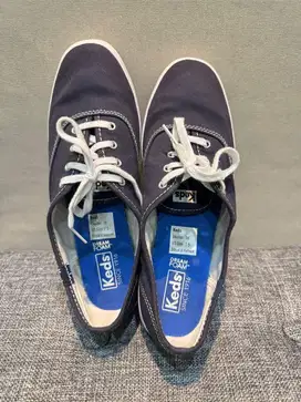 Sepatu wanita cewek keds original ukuran 38