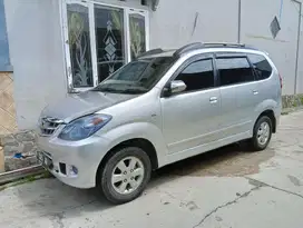 Toyota Avanza 2010 Bensin