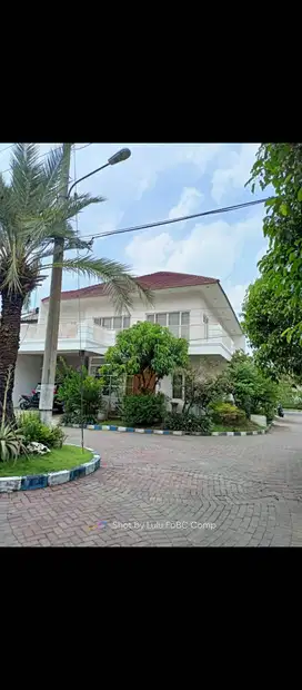 Jual Rumah Surabaya Barat Strategis