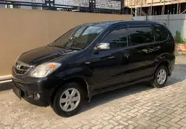 Toyota Avanza 1.3 G AT 2010