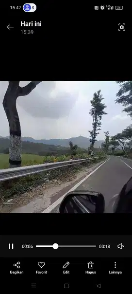 Tanah Poros jalan Raya  Nongkojajar Arah Bromo