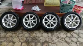 Velg original honda city vtec r16 dan ban masih tebal