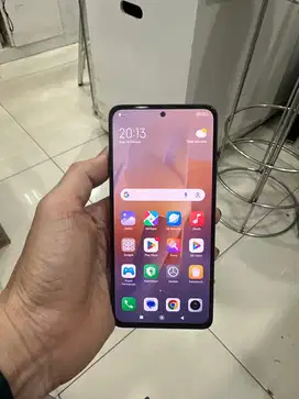 Redmi note 13 4G 8/128gb bekas bergaransi