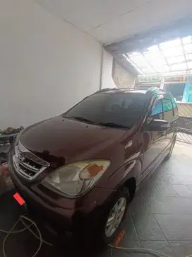 Daihatsu Xenia Tahun 2009