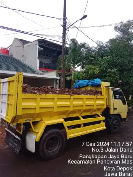 Jasa buang puing sampah