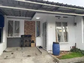 DIKONTRAKAN RUMAH CLUSTER BEKASI BARAT