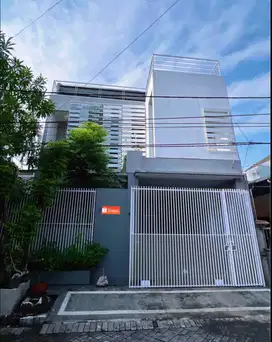 Rumah Semi Furnished Perum Griya Babatan Mukti Wiyung Surabaya