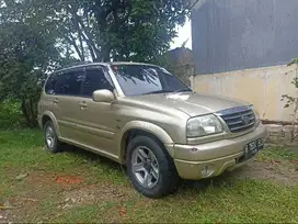 Suzuki Grand Escudo XL7 V6 2003