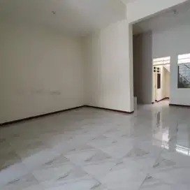 Dijual RUMAH Murah CANTiK SIAP HUNI SELANGKAH DARI 0 JL RAYA KENJERAN