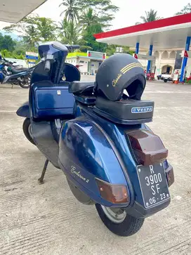 VESPA EXCLUSIVE 2 TAHUN 2002