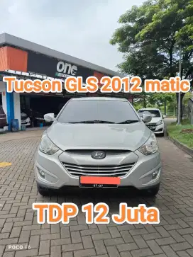 TERMURAH HYUNDAI TUCSON 2012 SILVER LANGKA ANTIK BOS !!