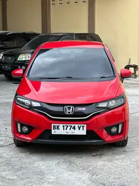 Honda jazz rs cvt at matic 2017