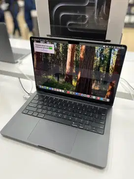 Macbook Pro 2024 (New iBox)