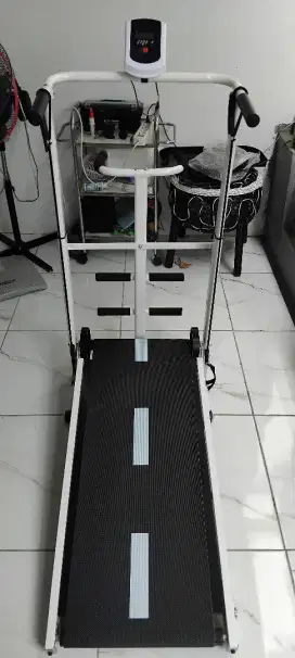 Alat Treadmil Manual