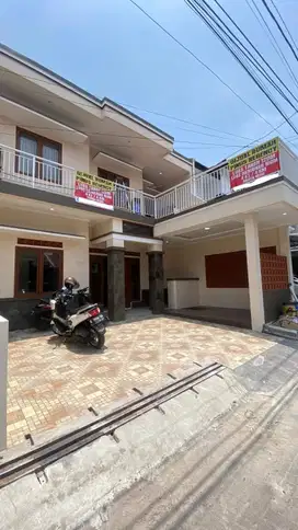 Rumah  Murah Baru Renov Pinus Regency 1 M an,Bagus Lux mewah 2 Lt