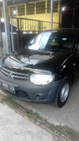 Mitsubishi Triton Single Cabin