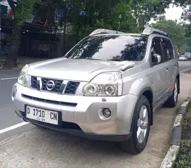 Nissan X-TRAIL 2.5 XT AT 2009 LowKM 142rban, 1Tangan ISTIMEWA BDG