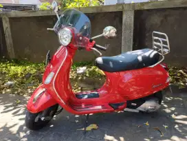 Dijual cepat Vespa LX 125 tahun 2018