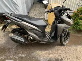 Honda Vario 150 -Grey Metalic 2019