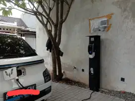 Instalasi mobil listrik (EV charging)