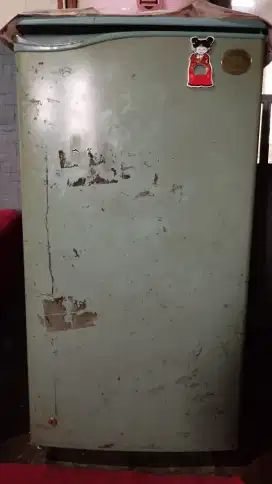 Kulkas 1 Pintu TOSHIBA Dingin Sekali