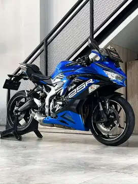 Terawat! Kawasaki zx25r abs se 2021