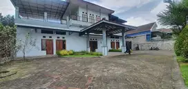 Rumah Villa Homestay Super Huge Type di Kota Wisata Batu