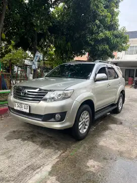 Toyota Fortuner 2012 Diesel