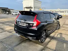 Honda Jazz Rs 1.5 Cvt 2017 Facelift Ac digital