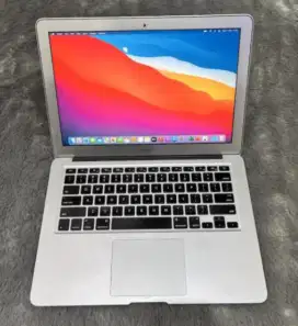 MacBook air core i5 ram 8gb SSD 128gb kelengkapan dus+unit+charger