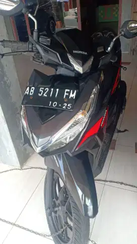 Vario 125 led hitam 2015 GBm