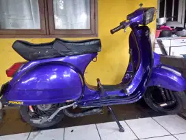 Vespa p150s tv non sein 1980