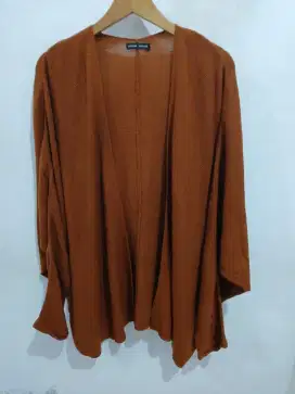Cardigan Rajut Wanita Merk Liolok