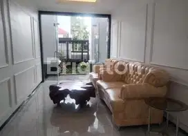 Dijual Murah Rumah Kos di Araya Dekat Binus