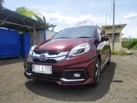 Mobilio RS Low Kilometer