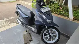 Honda Beat Deluxe CBS 2021 Biru Navy KM rendah