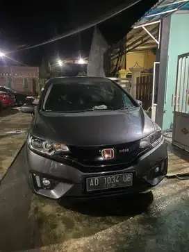 HONDA JAZZ 1.5 RS CVT MATIC 2016