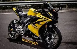 Jual aja nih yamaha YZF R15 V3 kondisi masih mulus no minus