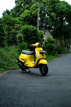 PIAGGIO VESPA MATIC S 125 IGET TERMURAH BERGARANSI ( BISA KREDIT )