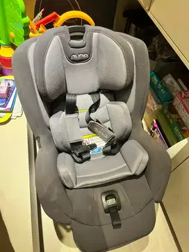 Car seat NUNA RAVA mulus