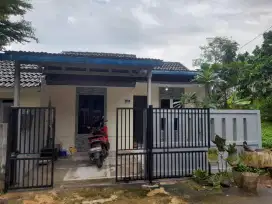 DIKONTRAKKAN RUMAH DI PERUMAHAN PANORAMA CITAYAM